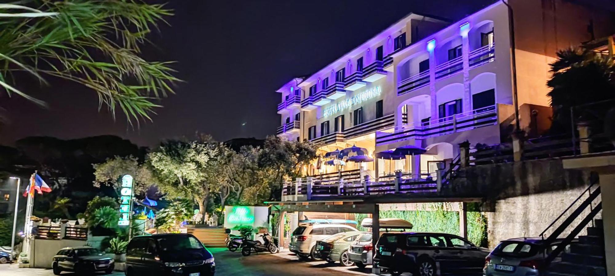 Hotel Villa Ombrosa ポルトフェッラーイオ エクステリア 写真